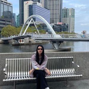 Meet your Posher, Maria